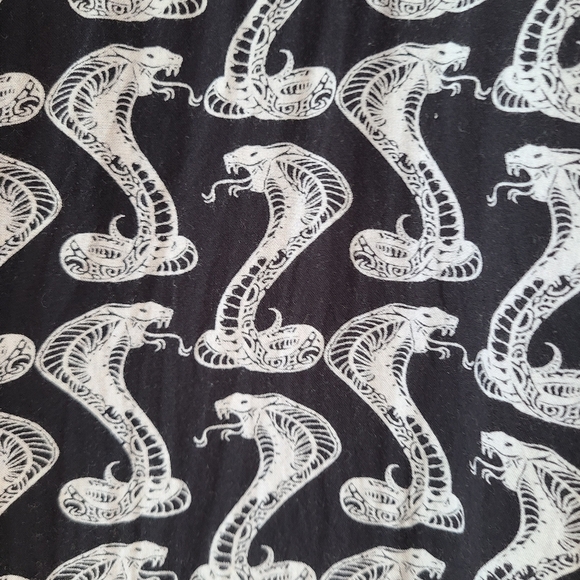 Brave Soul US L B&W long sleeve shirt - Picture 3 of 7